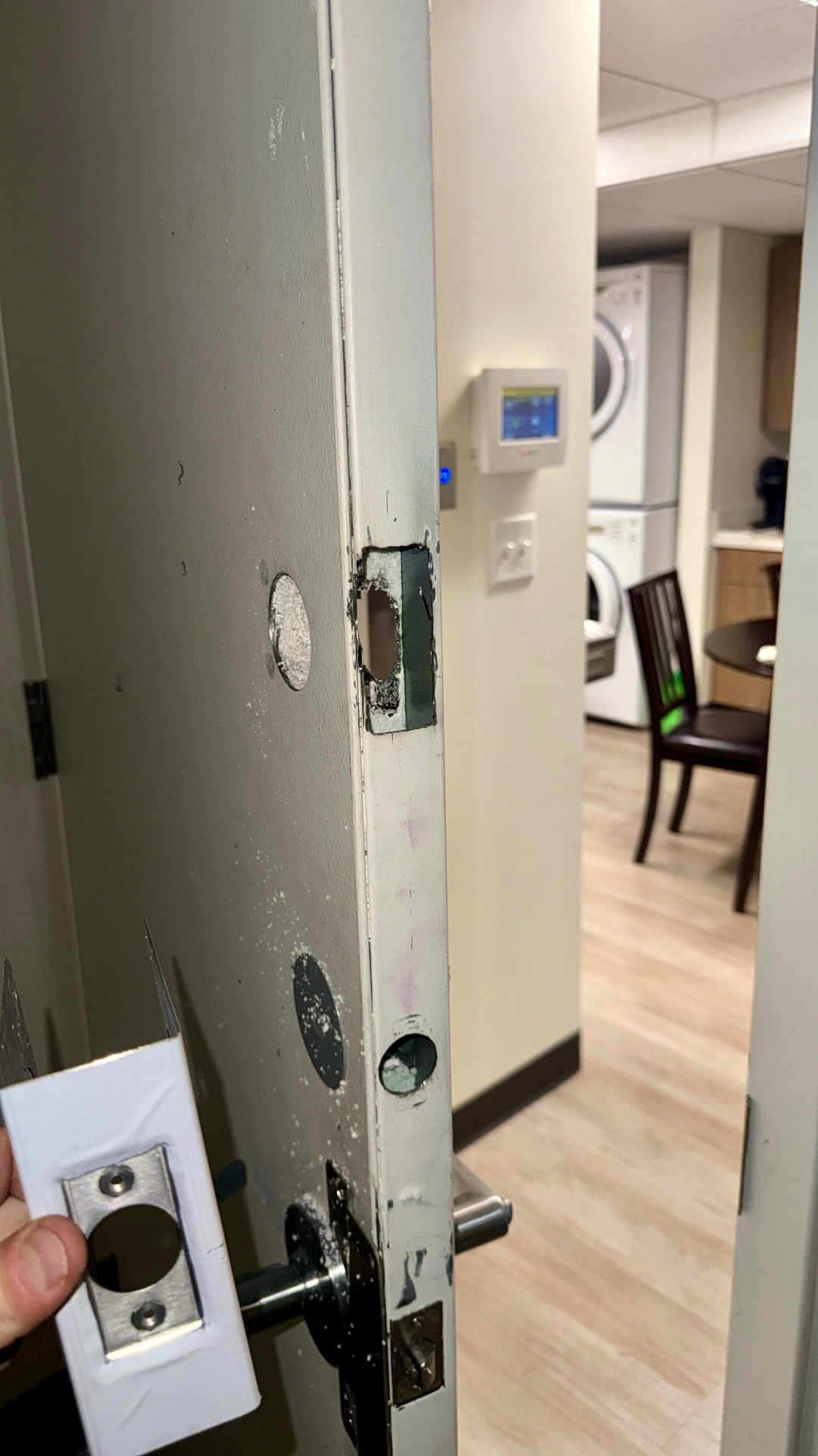 Deadbolt installation in Denver process